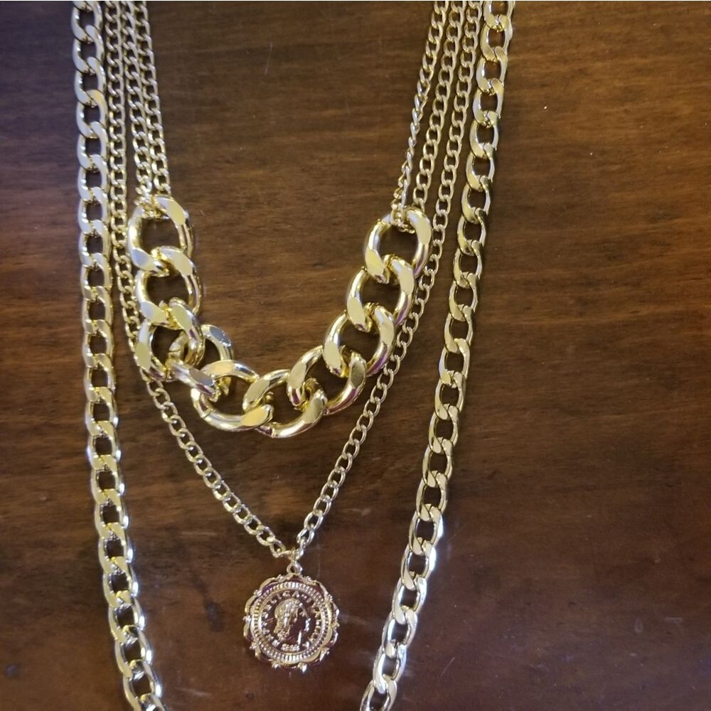 Multi Layer Chain Necklace - Picture 4 of 6